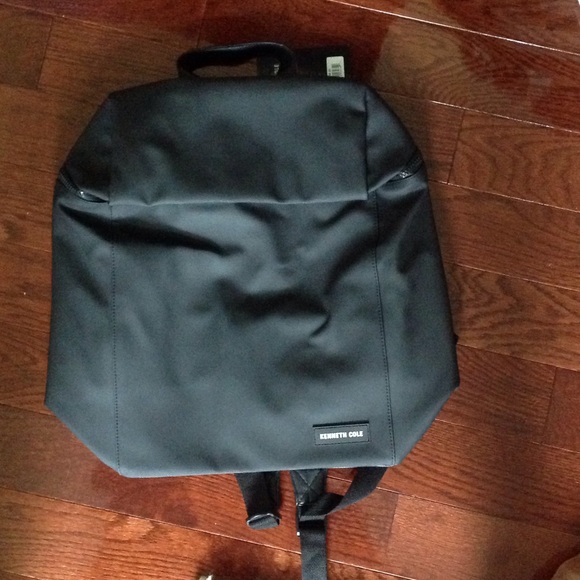 KENNETH COLE BACKPACK - Picture 5 of 5